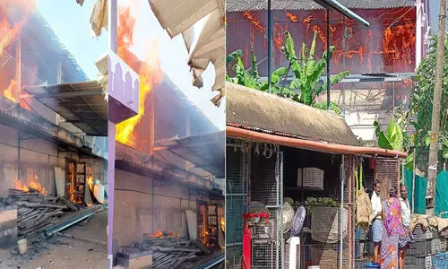 കുണ്ടറയിൽ പ്ലൈവുഡ് ഗോഡൗണിന് തീ പിടിച്ചു; 80 ലക്ഷത്തിന്‍റെ നഷ്​ടം