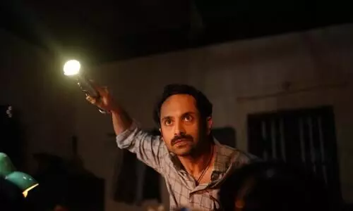 ഇത് തിയറ്ററിൽ തന്നെ പോയി കണ്ടറിയണം - മലയൻകുഞ്ഞ് റിവ്യൂ