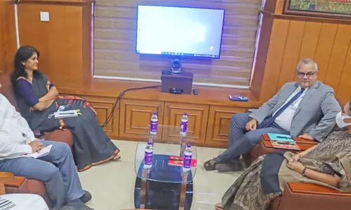 ക്യൂബന്‍ അംബാസഡര്‍ അലജാന്ദ്രോ സിമന്‍കാസ് മാരിന്‍ വീണാ ജോര്‍ജുമായി കൂടിക്കാഴ്ച നടത്തി