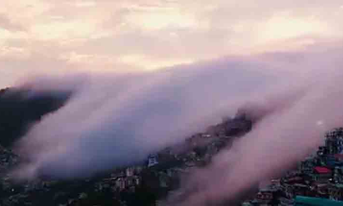 താഴ്വാരത്തെ മൂടി മേഘങ്ങൾ; വൈറലായി നാഗാലാന്‍റിൽ നിന്നുള്ള കാഴ്ച -VIDEO