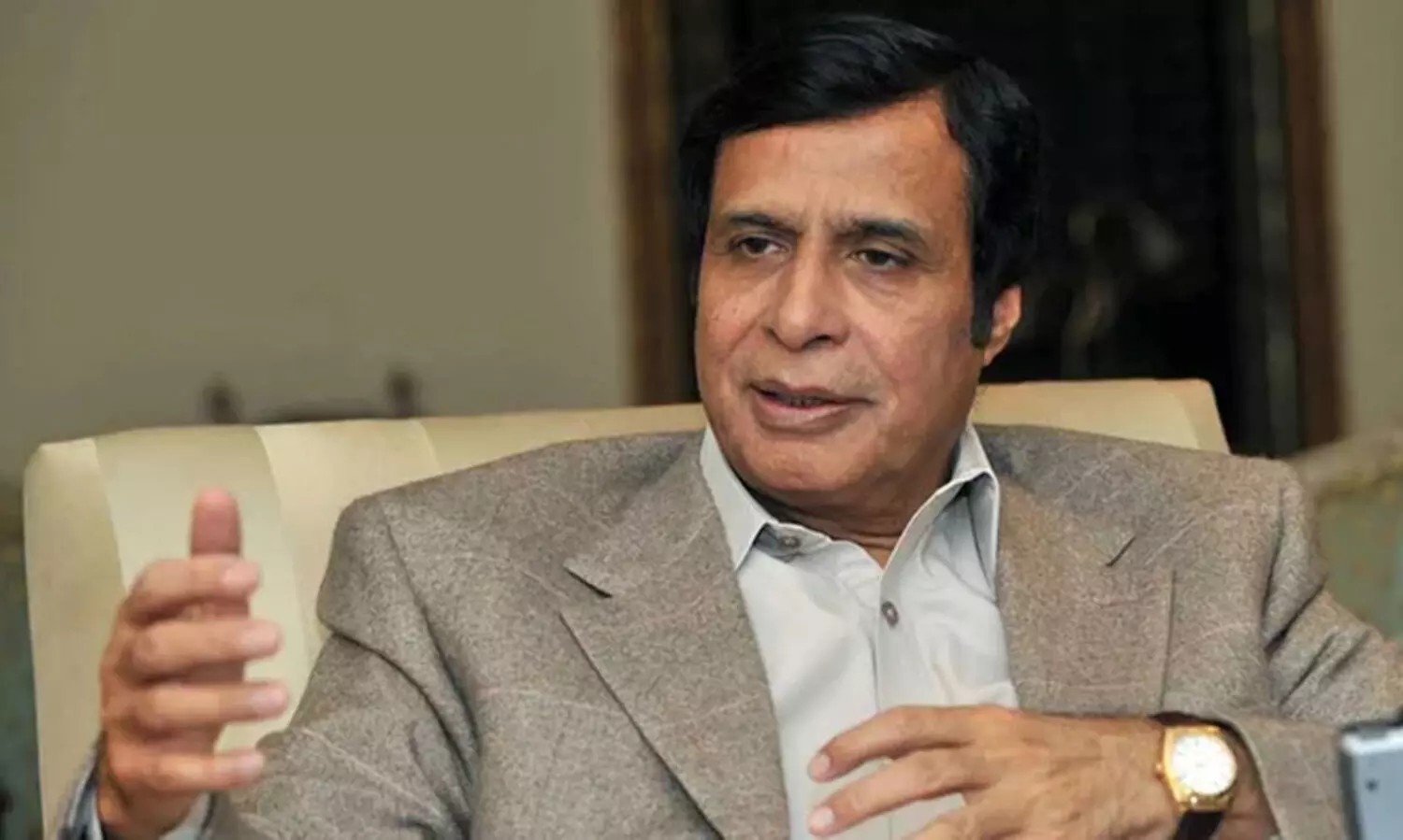 പഞ്ചാബ് പ്രവിശ്യ മുഖ്യമന്ത്രിസ്ഥാനത്ത് ട്വിസ്റ്റ്: പർവേസ് ഇലാഹി സത്യപ്രതിജ്ഞ ചെയ്തു