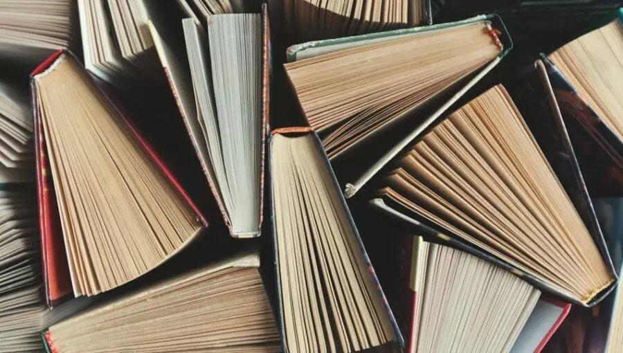 പതിവ്​ തെറ്റിച്ച് മധ്യവേനൽ അവധിക്കുമുമ്പ് കോ​ട്ട​യത്ത്​ പുസ്തകങ്ങളെത്തി