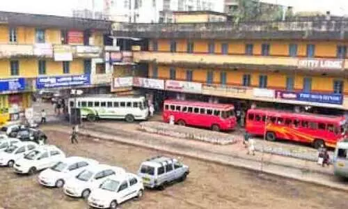 തിരുനക്കര ബസ് സ്റ്റാൻഡിലെ ഷോപ്പിങ്ങ് കോംപ്ലക്‌സ് വീണ്ടും ഹൈകോടതി ഇടപെടൽ