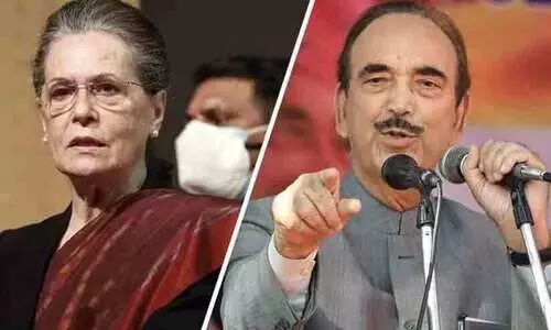 Sonia gandhi, Ghulam Nabi Azad