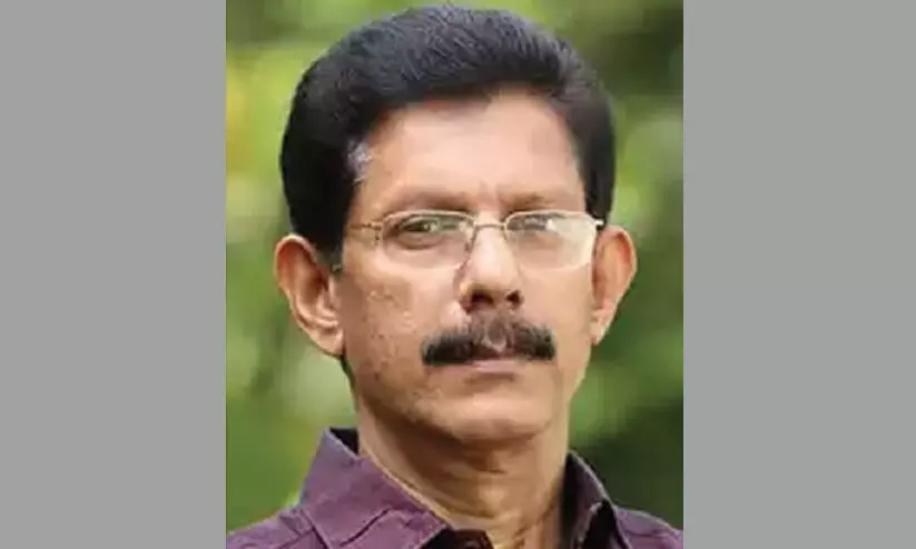 ഒപ്പം നിന്നവർക്ക് അവാർഡ്​ സമർപ്പിക്കുന്നു –പ്രഫ. ടി.ജെ. ജോസഫ്