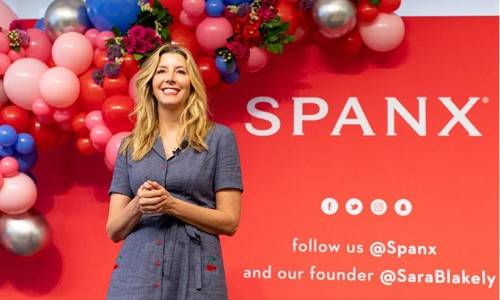 Worlds best boss gives Rs 8 lakh and 2 first-class plane tickets