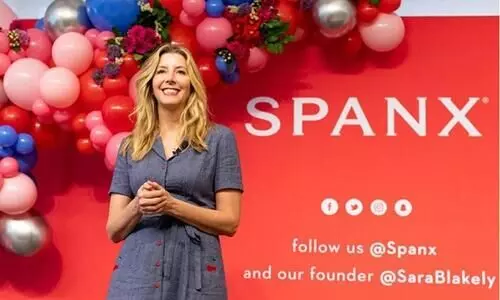 Worlds best boss gives Rs 8 lakh and 2 first-class plane tickets