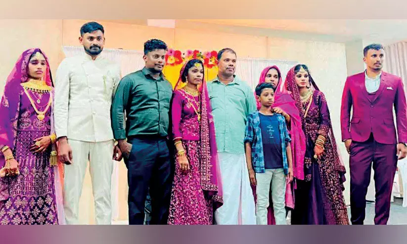 ഒറ്റ പ്രസവത്തിൽ ജനിച്ച മൂന്ന് പേർക്ക് ഒരേ ദിനം മാംഗല്യം ഒറ്റ പ്രസവത്തിൽ ജനിച്ച മൂന്ന് പേർക്ക് ഒരേ ദിനം മാംഗല്യം