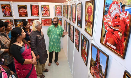 അനുഷ്ഠാന കലകളെ പ്രദർശന വസ്തുവാക്കുന്നത് അവസാനിപ്പിക്കണം- അടൂർ ഗോപാലകൃഷ്ണൻ