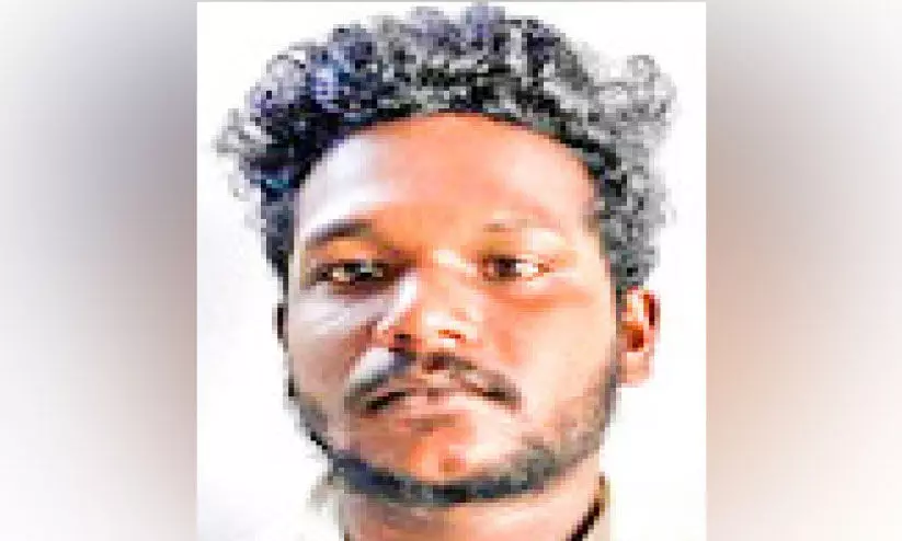 കാപ്പ ചുമത്തി യുവാവിനെ നാട് കടത്തി കാപ്പ ചുമത്തി യുവാവിനെ നാട് കടത്തി