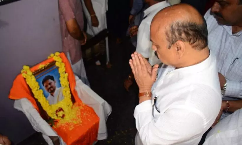 എല്ലാ കൊലയും ഒരുപോലെ കാണുമെന്ന് കർണാടക മുഖ്യമന്ത്രി; പ്രവീണിന്‍റെ കുടുംബത്തിന് 25 ലക്ഷം രൂപ നഷ്ടപരിഹാരം നൽകി