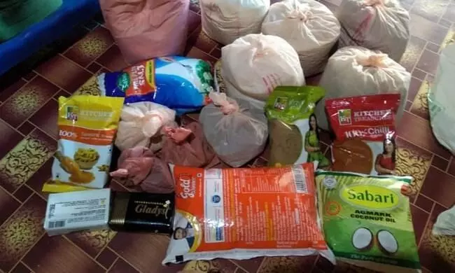 കിറ്റ് വിതരണം റേഷൻ കടയുടമകൾ സേവനമായി കണക്കാക്കണമെന്ന് മന്ത്രി