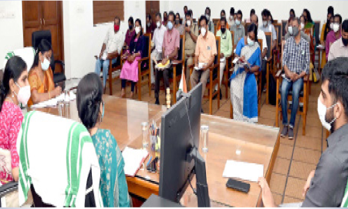 അഷ്ടമുടിക്കായല്‍ മാലിന്യമുക്തമാക്കാൻ കൂട്ടായ നടപടി