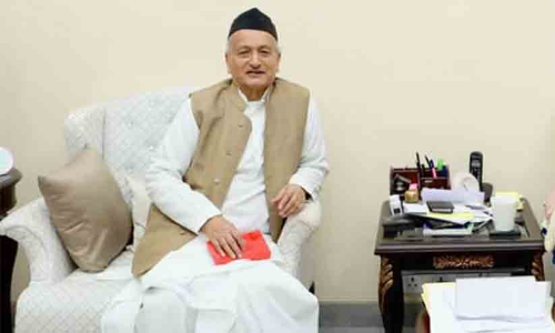 ഗുജറാത്തികളെയും രാജസ്ഥാനികളെയും മഹാരാഷ്ട്രയിൽ നിന്ന് പുറത്താക്കിയാൽ സംസ്ഥാനത്ത് പണമൊന്നും അവശേഷിക്കില്ല- മഹാരാഷ്ട്ര ഗവർണർ