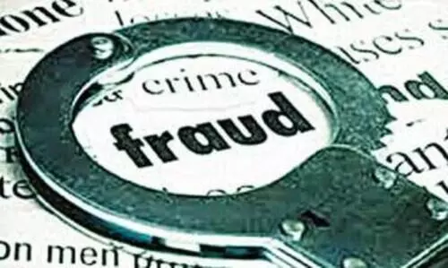 കോ​വി​ഡ് വ്യാ​ജ സ​ർ​ട്ടി​ഫി​ക്ക​റ്റ് ന​ൽ​കി 32.76 കോ​ടി മോ​ഷ​ണം