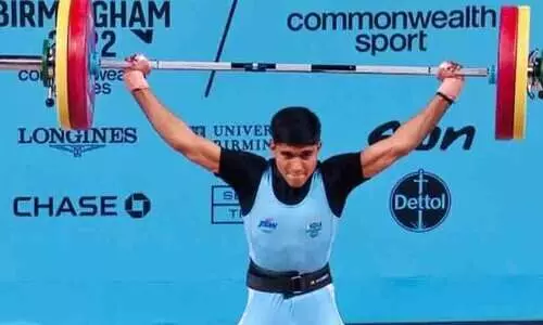 പാൻ കടയിൽനിന്ന് കോമൺവെൽത്ത് ഗെയിംസ് വെള്ളി മെഡൽ ജേതാവിലേക്ക്; അറിയാം സാങ്കേത് സാർഗറിന്റെ ജീവിതം