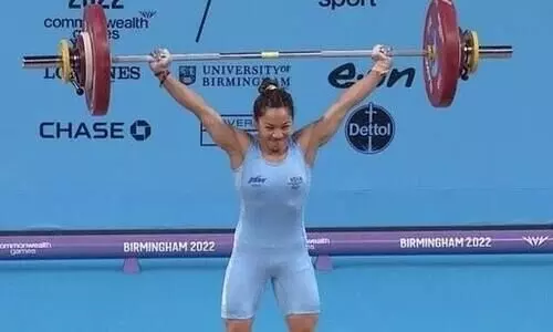 കോമൺവെൽത്ത് ഗെയിംസ്: മീരാഭായ് ചാനുവിലൂടെ ഇന്ത്യക്ക് ആദ്യ സ്വർണം