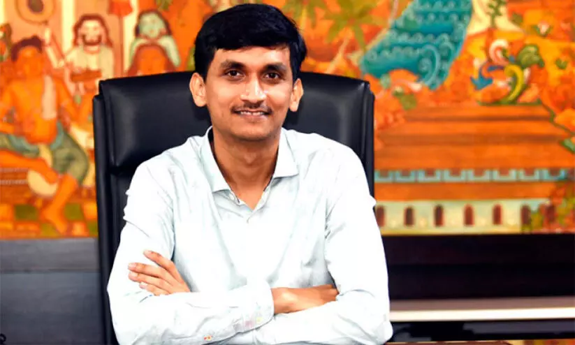 വികസനപദ്ധതികൾ വേഗത്തിലാക്കാൻ നിർദേശം