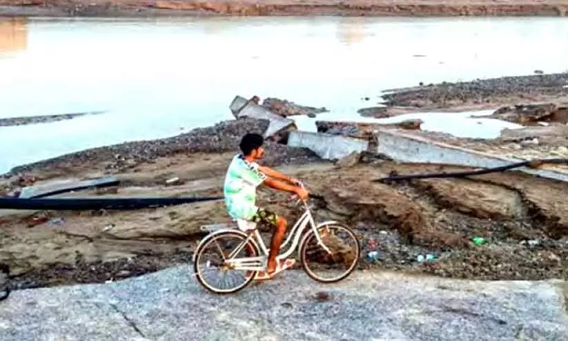 വടക്കൻ ബാത്തിനയിലെ രണ്ടു തീരദേശ റോഡുകൾ പുനർനിർമിക്കുന്നു വടക്കൻ ബാത്തിനയിലെ രണ്ടു തീരദേശ റോഡുകൾ പുനർനിർമിക്കുന്നു