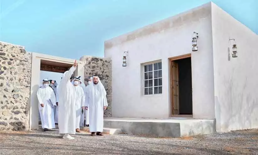 ഫി​​ലി​​യി​​ലെ പൈ​​തൃ​​ക ടൂ​​റി​​സം പ​​ദ്ധ​​തി സ​​ന്ദ​​ർ​​ശി​​ച്ച്​ ശൈ​​ഖ്​ സു​​ൽ​​ത്താ​​ൻ