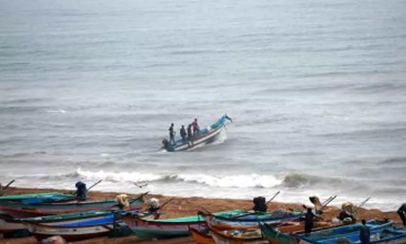 അറബിക്കടലിൽ അഞ്ചുദിവസം മത്സ്യബന്ധനത്തിന്​ വിലക്ക്​