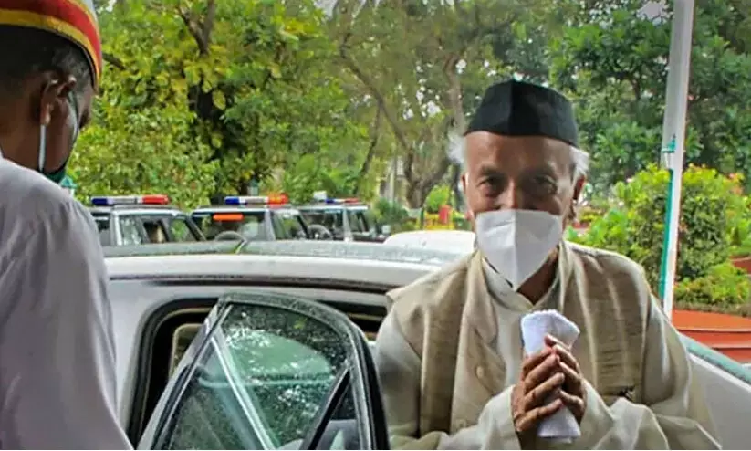 കോശിയാരിയുടെ പ്രസ്താവന മറാത്തികളെ അപമാനിക്കുന്നതല്ല -ബി.ജെ.പി നേതാവ് നിതേഷ് റാനെ കോശിയാരിയുടെ പ്രസ്താവന മറാത്തികളെ അപമാനിക്കുന്നതല്ല -ബി.ജെ.പി നേതാവ് നിതേഷ് റാനെ