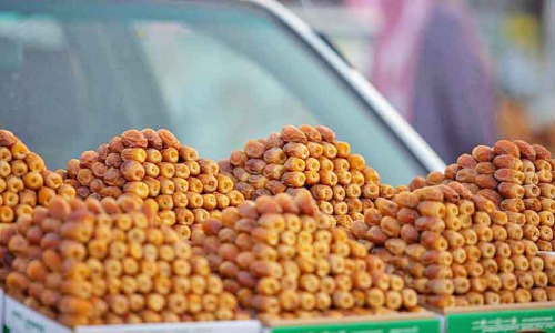 ബു​റൈ​ദ ഈ​ത്ത​പ്പ​ഴ ഉ​ത്സ​വ​ത്തി​ന് നാ​ളെ തു​ട​ക്കം