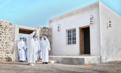 ഫി​​ലി​​യി​​ലെ പൈ​​തൃ​​ക ടൂ​​റി​​സം പ​​ദ്ധ​​തി സ​​ന്ദ​​ർ​​ശി​​ച്ച്​ ശൈ​​ഖ്​ സു​​ൽ​​ത്താ​​ൻ