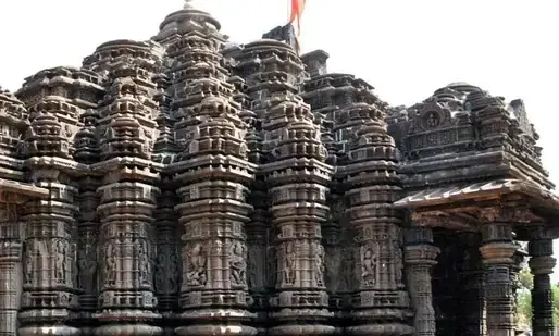 ഹൈഡ്രോളിക് ലിഫ്റ്റ് സൗകര്യത്തിൽ എല്ലോറ ഗുഹകൾ