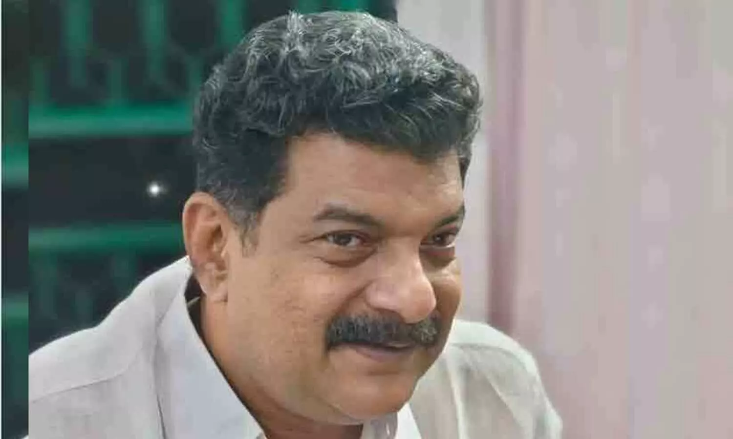 സത്യമേ ജയിക്കൂ.. എന്റെ മുഖ്യമന്ത്രിക്കും മുന്നണിക്കും പാർട്ടിക്കും ഹൃദയാഭിവാദ്യം -പി.വി. അൻവർ