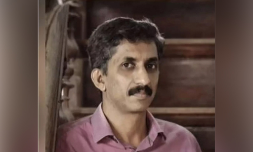 വിദ്യാർഥിനികളെ പീഡിപ്പിക്കാൻ ശ്രമം; ചിത്രകലാ അധ്യാപകൻ അറസ്റ്റിൽ