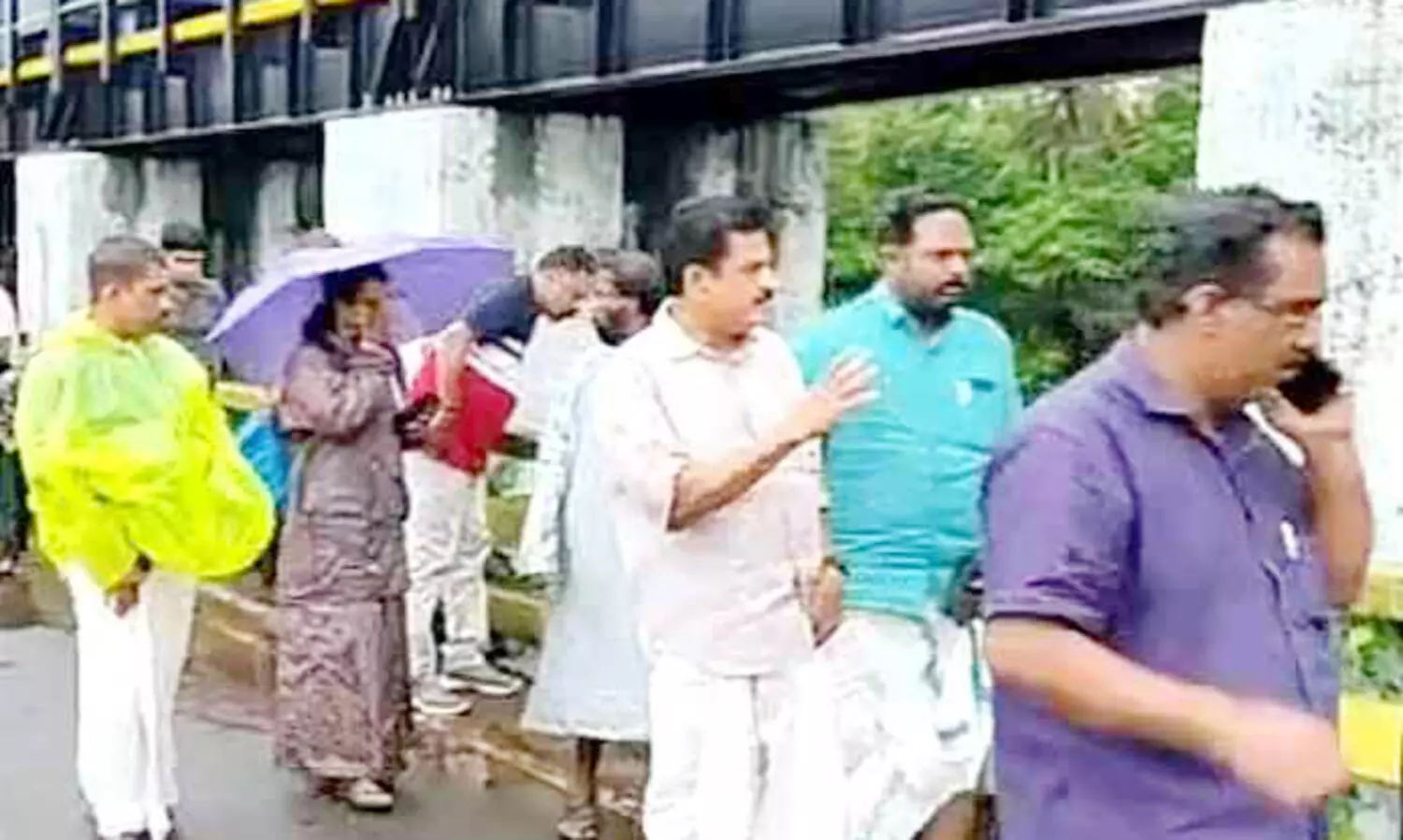മഴയില്‍ വേലൂപ്പാടത്ത് വീട് ഭാഗികമായി തകര്‍ന്നു