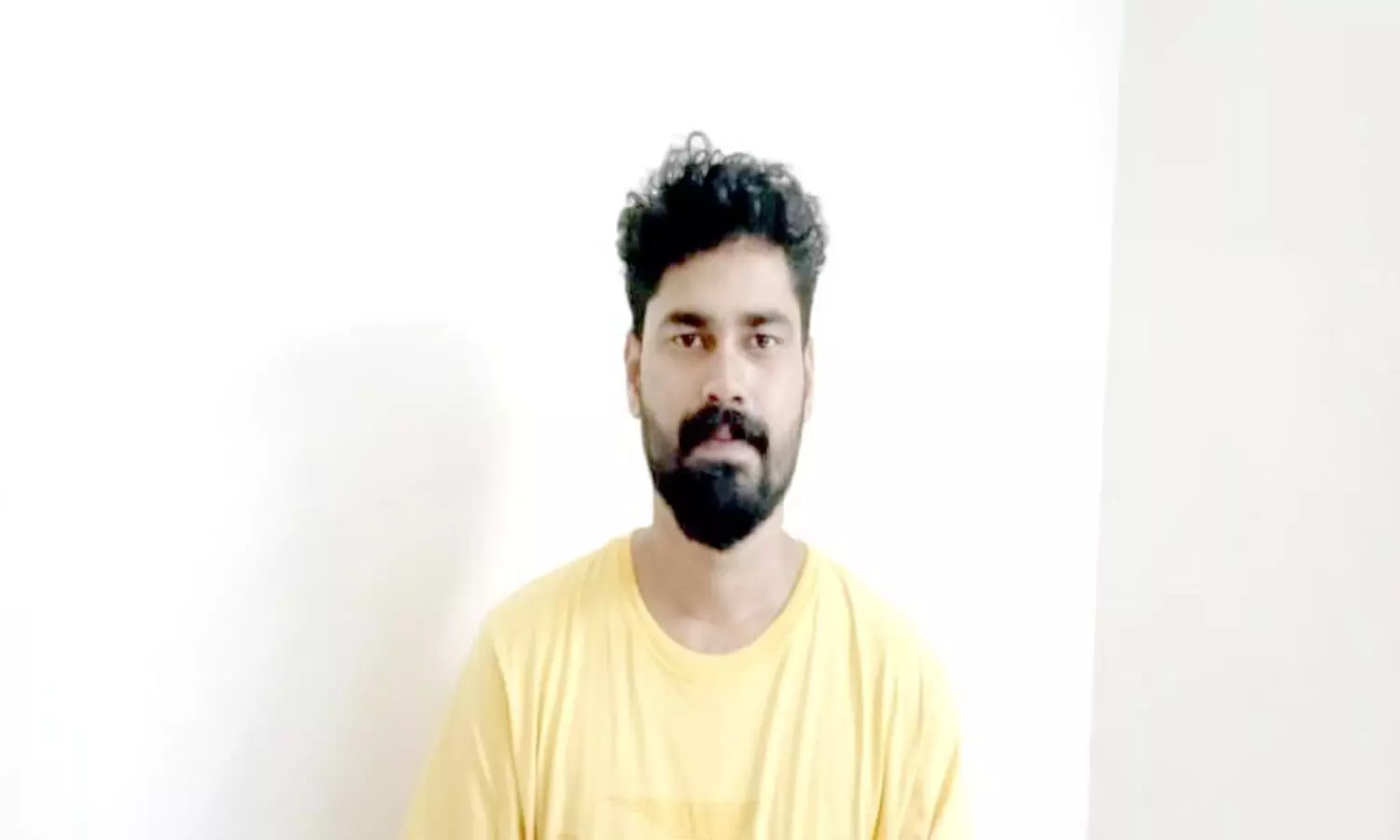 ആഡംബര വാഹനങ്ങളിലെത്തി തട്ടിപ്പ്​ നടത്തുന്ന യുവാവ്​ അറസ്റ്റിൽ