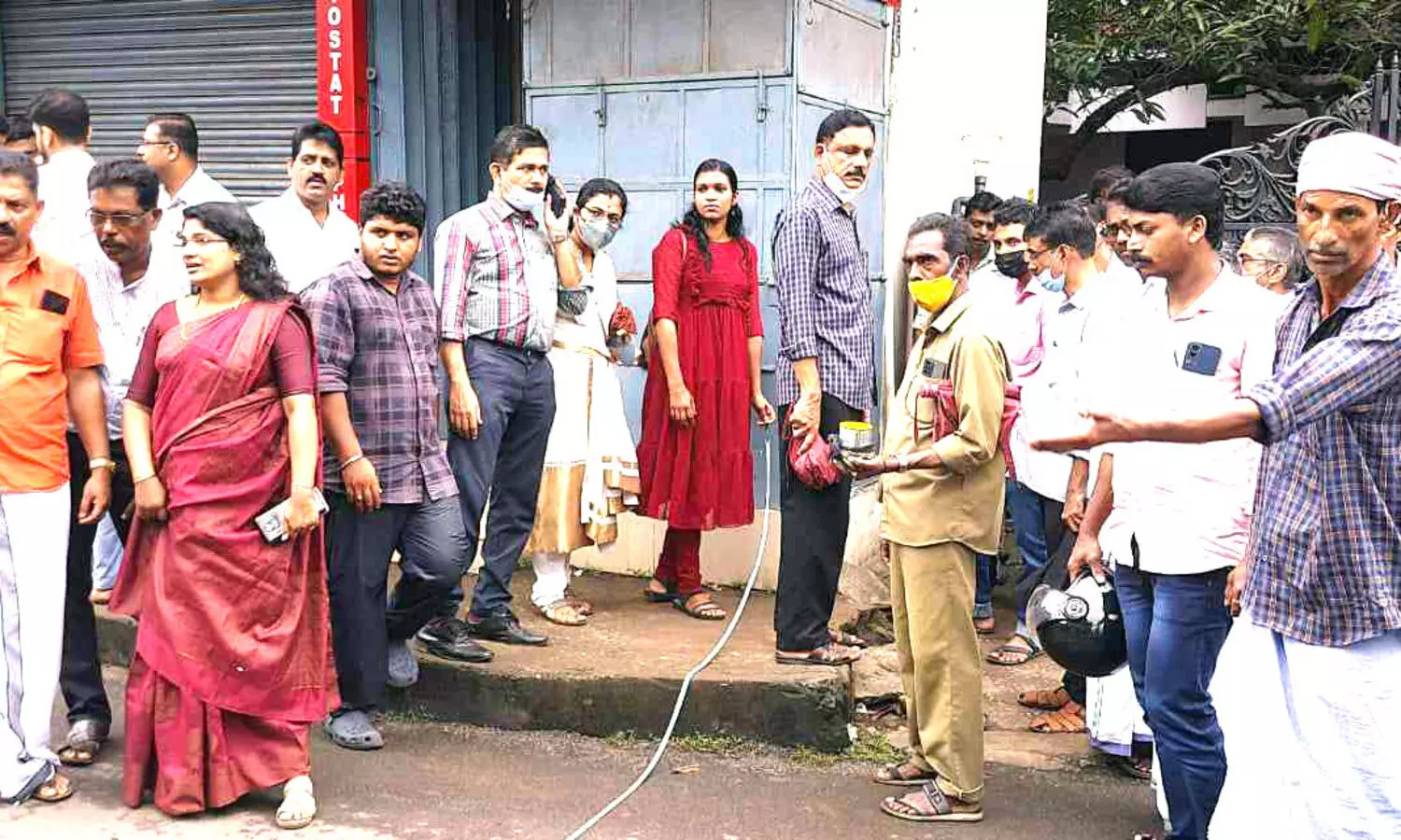 വടകര-ചേലക്കാട് റോഡ് വികസനം: പ്രാരംഭ പ്രവർത്തനമാരംഭിച്ചു