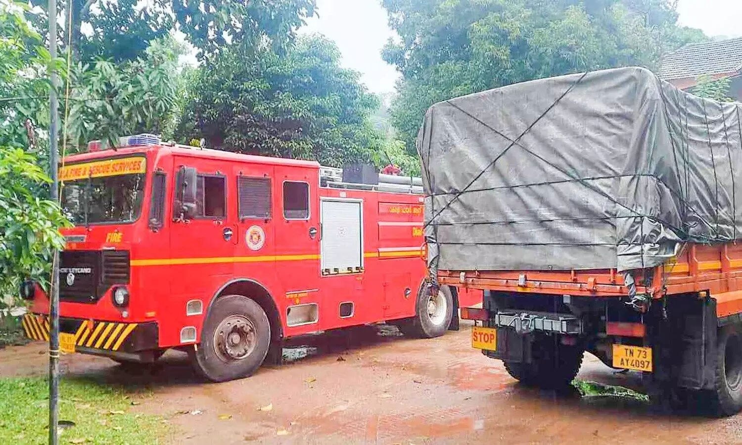 രക്ഷാപ്രവര്‍ത്തനത്തിന്​ ദുരന്തനിവാരണ സ്‌പെഷല്‍ ടീമുകള്‍