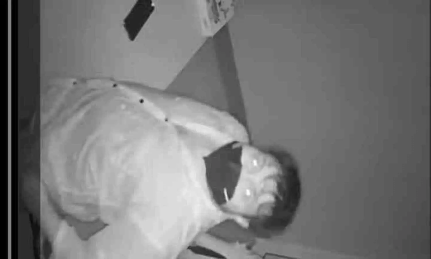 ശ്രീമൂലനഗരത്ത് സൂപ്പര്‍ മാര്‍ക്കറ്റില്‍ മോഷണം