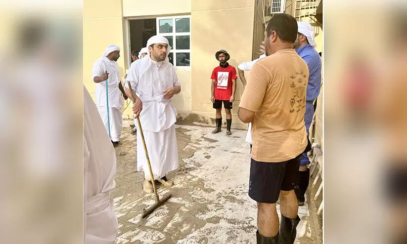 ദുരന്ത മേഖലയിൽ സേവനത്തിന്   രാജകുടുംബാംഗങ്ങളും