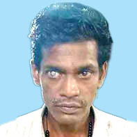 സാ​നി​റ്റൈ​സ​ർ ക​ഴി​ച്ച് മ​രി​ച്ചു