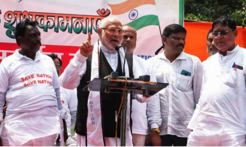 മോദിയുടെ സഹോദരൻ സമരവുമായി ഡൽഹിയിൽ: ജീവിതച്ചെലവ് താങ്ങാനാകുന്നില്ല; അരി, ഗോതമ്പ്, പഞ്ചസാര എന്നിവക്ക് നഷ്ടപരിഹാരം നൽകണം