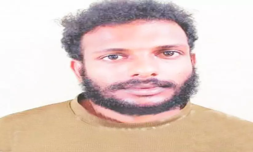 ജയിലിലേക്ക് കഞ്ചാവ് കടത്താൻ ശ്രമിച്ച യുവാവ് അറസ്റ്റിൽ ജയിലിലേക്ക് കഞ്ചാവ് കടത്താൻ ശ്രമിച്ച യുവാവ് അറസ്റ്റിൽ