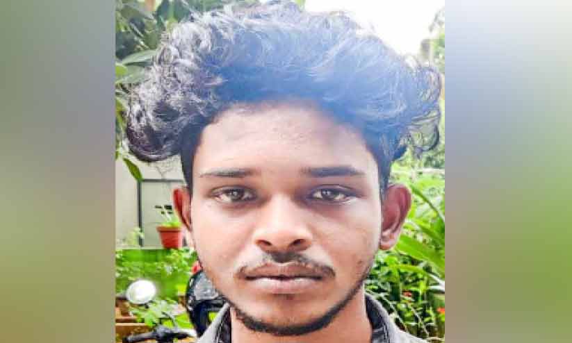 ഭീഷണിപ്പെടുത്തി പണംതട്ടിയ കേസിൽ പ്രതി പിടിയിൽ ഭീഷണിപ്പെടുത്തി പണംതട്ടിയ കേസിൽ പ്രതി പിടിയിൽ