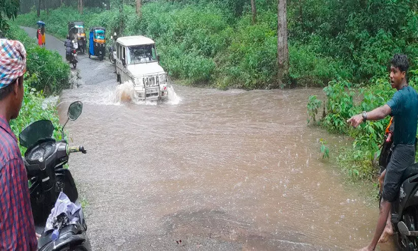 മഴ തുടരും; ഓറഞ്ച് അലർട്ടിലേക്ക് മാറി, 87 ലക്ഷത്തിന്‍റെ കൃഷിനാശം