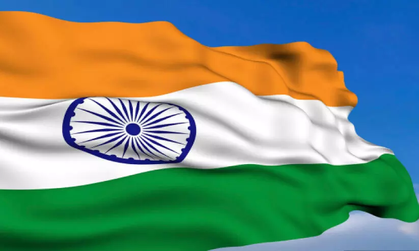 വീടുകളിൽ ഉയർത്താൻ കുടുംബശ്രീ തുന്നുന്നു; 50 ലക്ഷം ത്രിവർണ പതാക വീടുകളിൽ ഉയർത്താൻ കുടുംബശ്രീ തുന്നുന്നു; 50 ലക്ഷം ത്രിവർണ പതാക