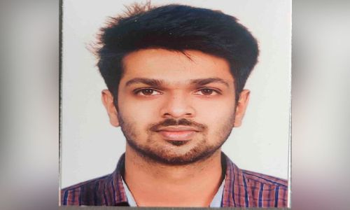 കോഴിക്കോട് സ്വദേശിയുടെ പുസ്തകം യു.കെയിലെ ബെസ്റ്റ് സെല്ലർ