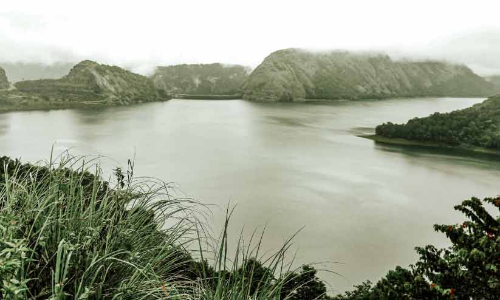 തോരാ മഴ; അണക്കെട്ടുകൾ നിറയുന്നു