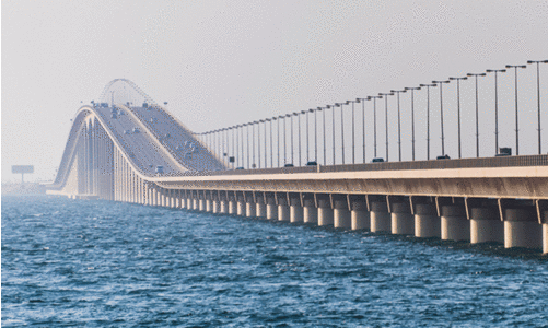 ആ​ശൂ​റാ അ​വ​ധി: കൂ​ടു​ത​ൽ യാ​ത്ര​ക്കാ​രെ സ്വീ​ക​രി​ക്കാ​ൻ കോ​സ്​​വേ സ​ജ്ജം