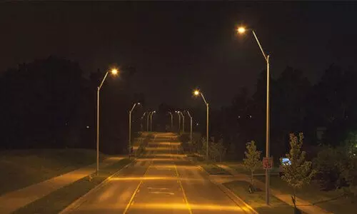 കാട്ടാക്കട ഇരുട്ടിൽ; തെരുവുവിളക്കുകള്‍ ആറുമാസത്തിലേറെയായി പ്രകാശിക്കുന്നില്ല