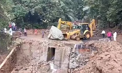 മാനന്തവാടി -നിടുംപൊയിൽ ചുരം റോഡിൽ ഗതാഗതം ഭാഗികമായി പുനഃസ്ഥാപിച്ചു