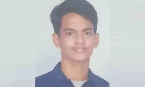 തോട്ടില്‍ കുളിക്കാനിറങ്ങിയ പ്ലസ്ടു വിദ്യാര്‍ഥി മുങ്ങിമരിച്ചു