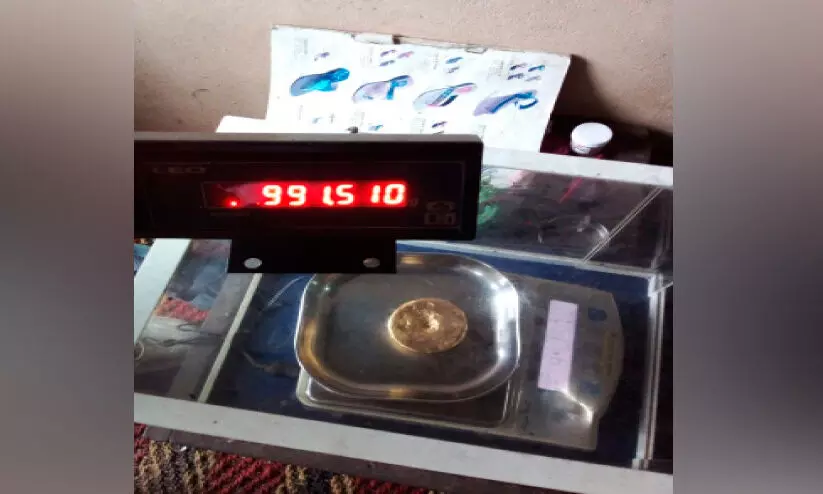 കരിപ്പൂരിൽ 85.64 ലക്ഷത്തിന്‍റെ സ്വർണം പിടികൂടി